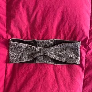 Lulu Lemon Reversible Ear Warmer